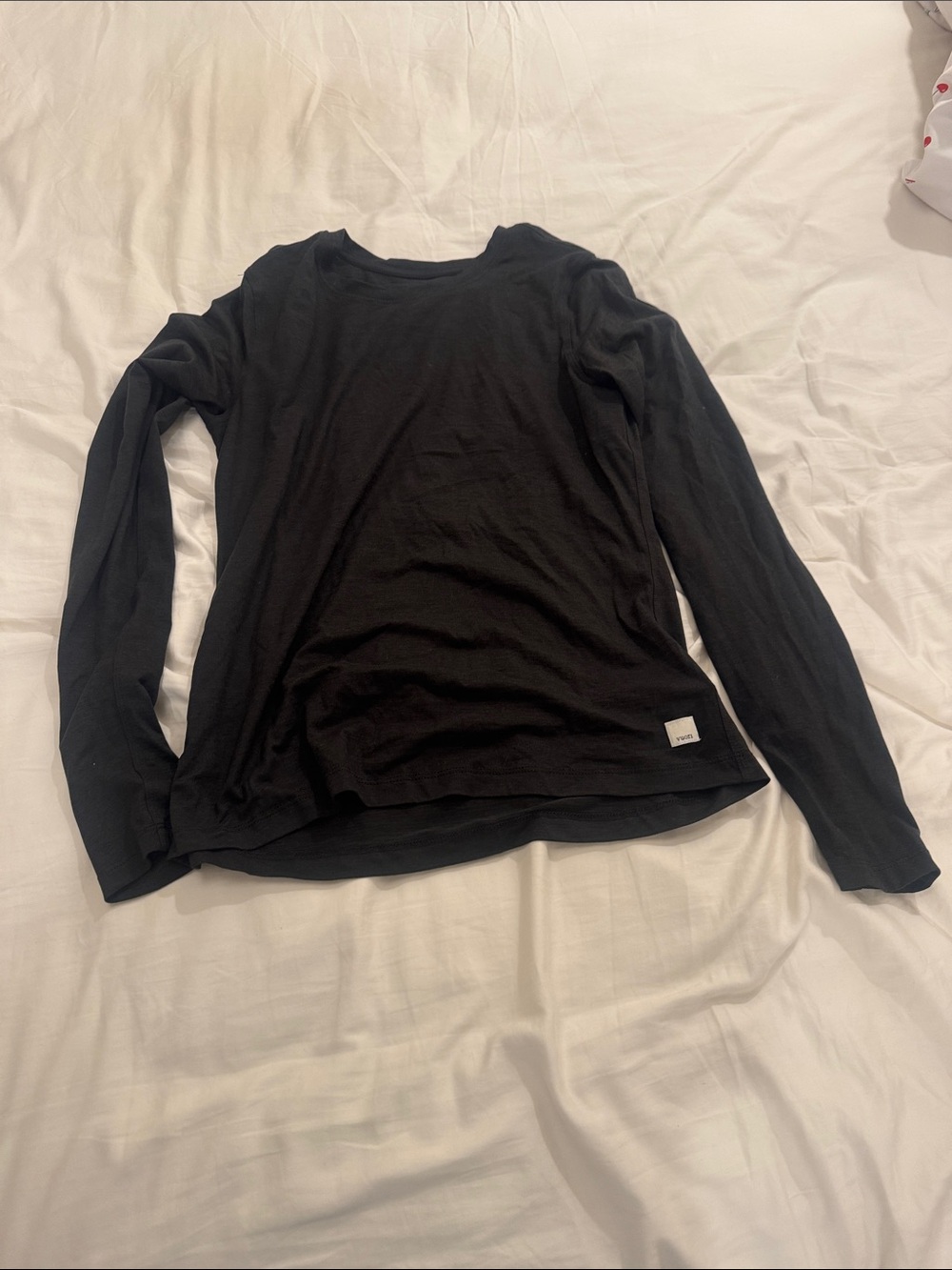Vuori Black Long Sleeve Tee